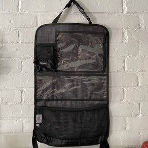 Thirty-One Black Nylon Hang Up Activity Organizer